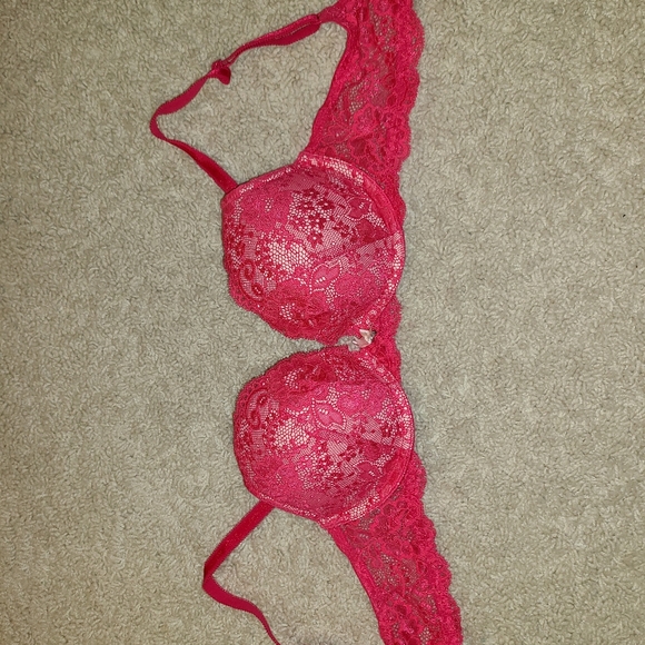VS Lacey push up bra - Picture 2 of 4
